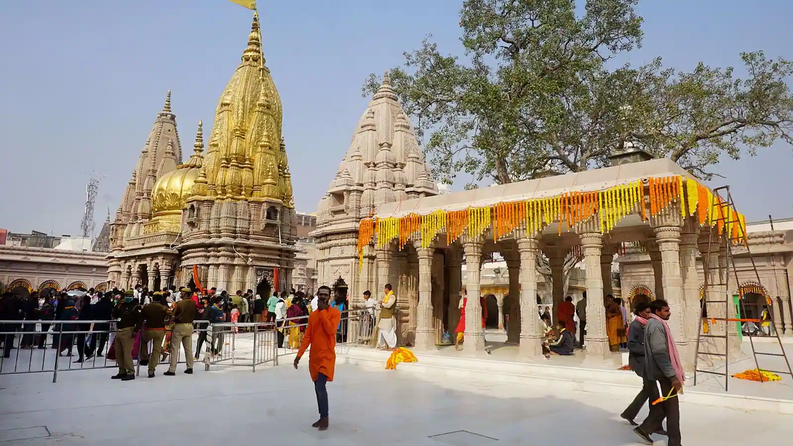 New Vishwanath Temple at Banaras Hindu University