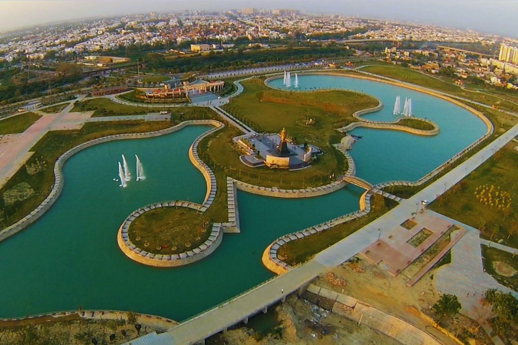Janeshwar Mishra Park